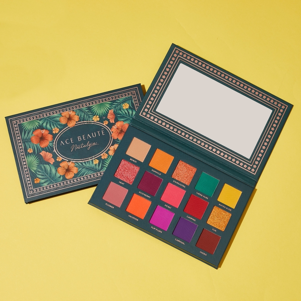 Ace Beaute: Nostalgia Eyeshadow Palette